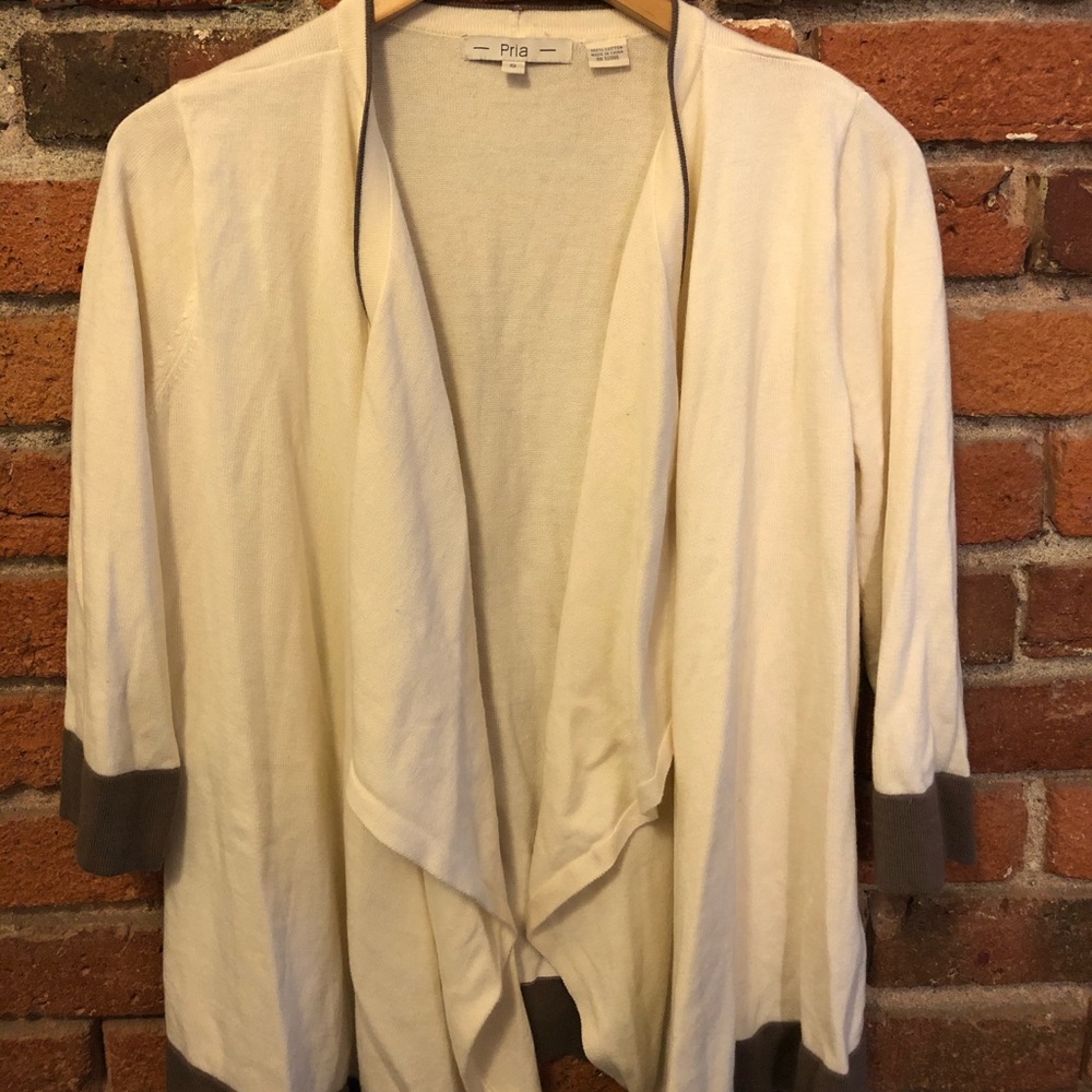PRIA classic cardigan like new